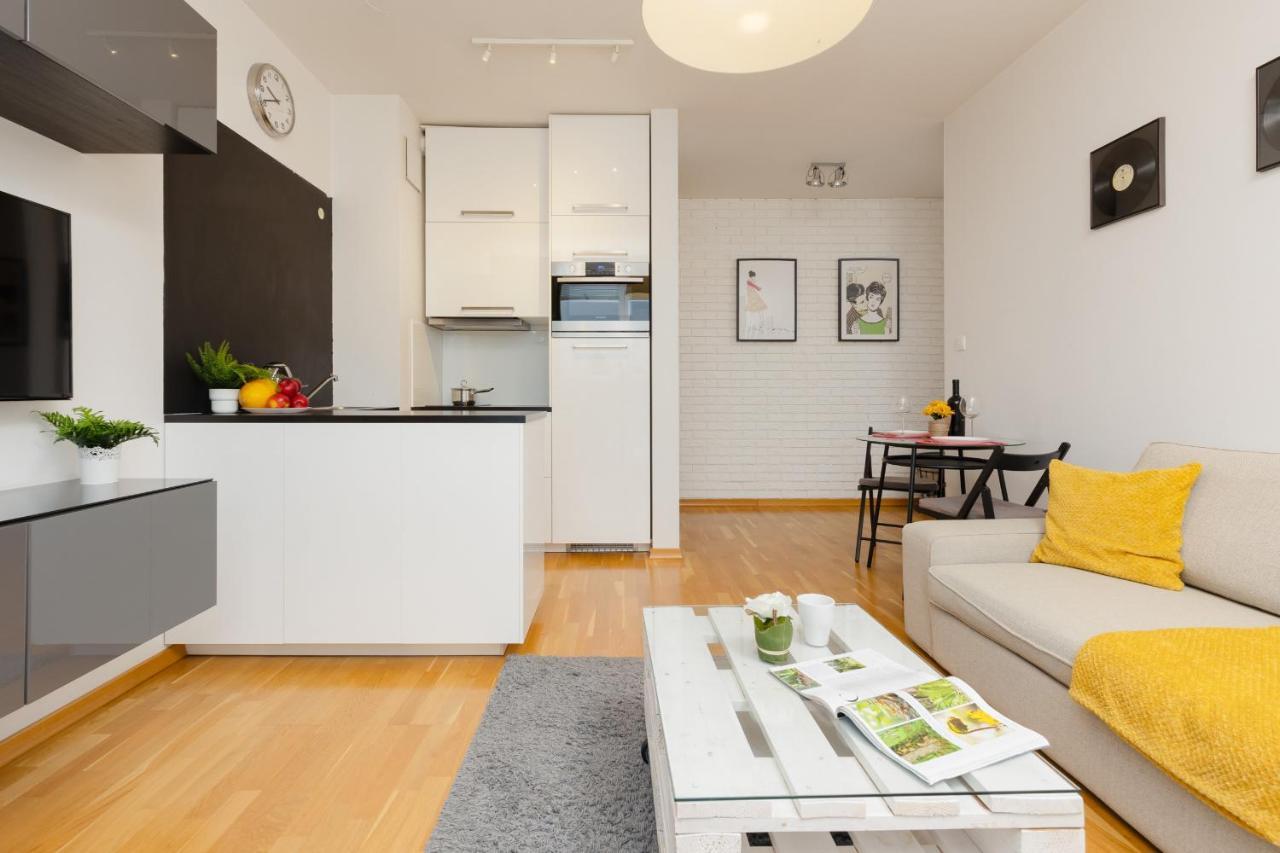 Warsaw Bemowo Modern Apartment Dywizjonu 303 By Noclegi Renters Exterior foto